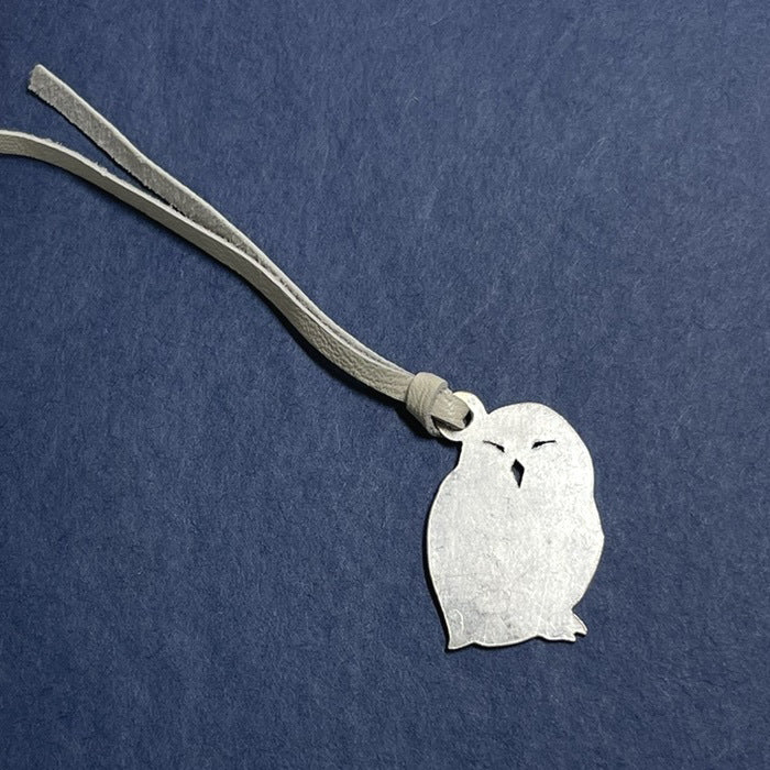 Pure silver bookmark animal?