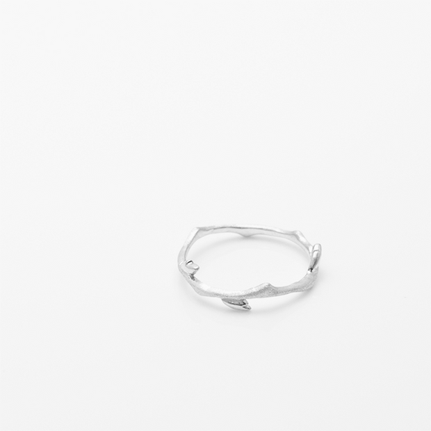 Mizuhiki grass ring [Odds & Ends