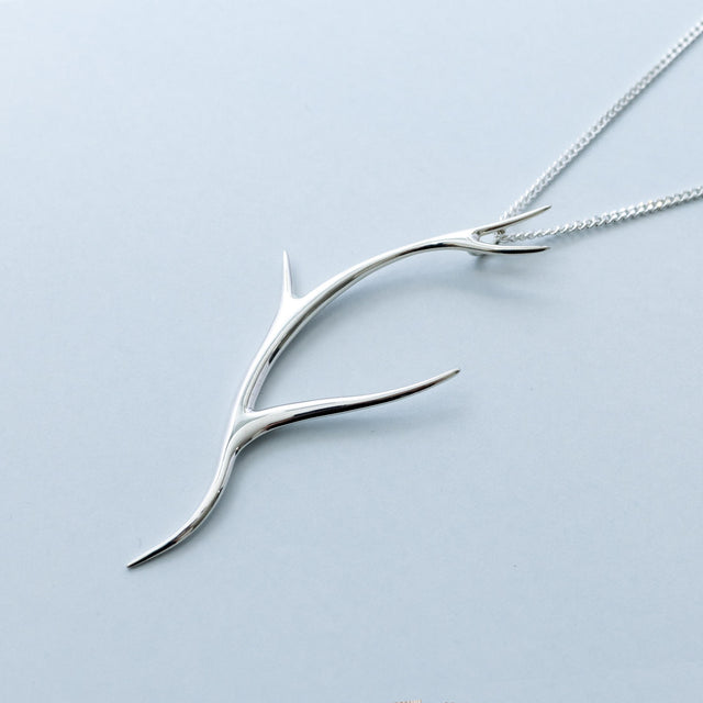 [Odds & Ends] Winter Tree Pendant