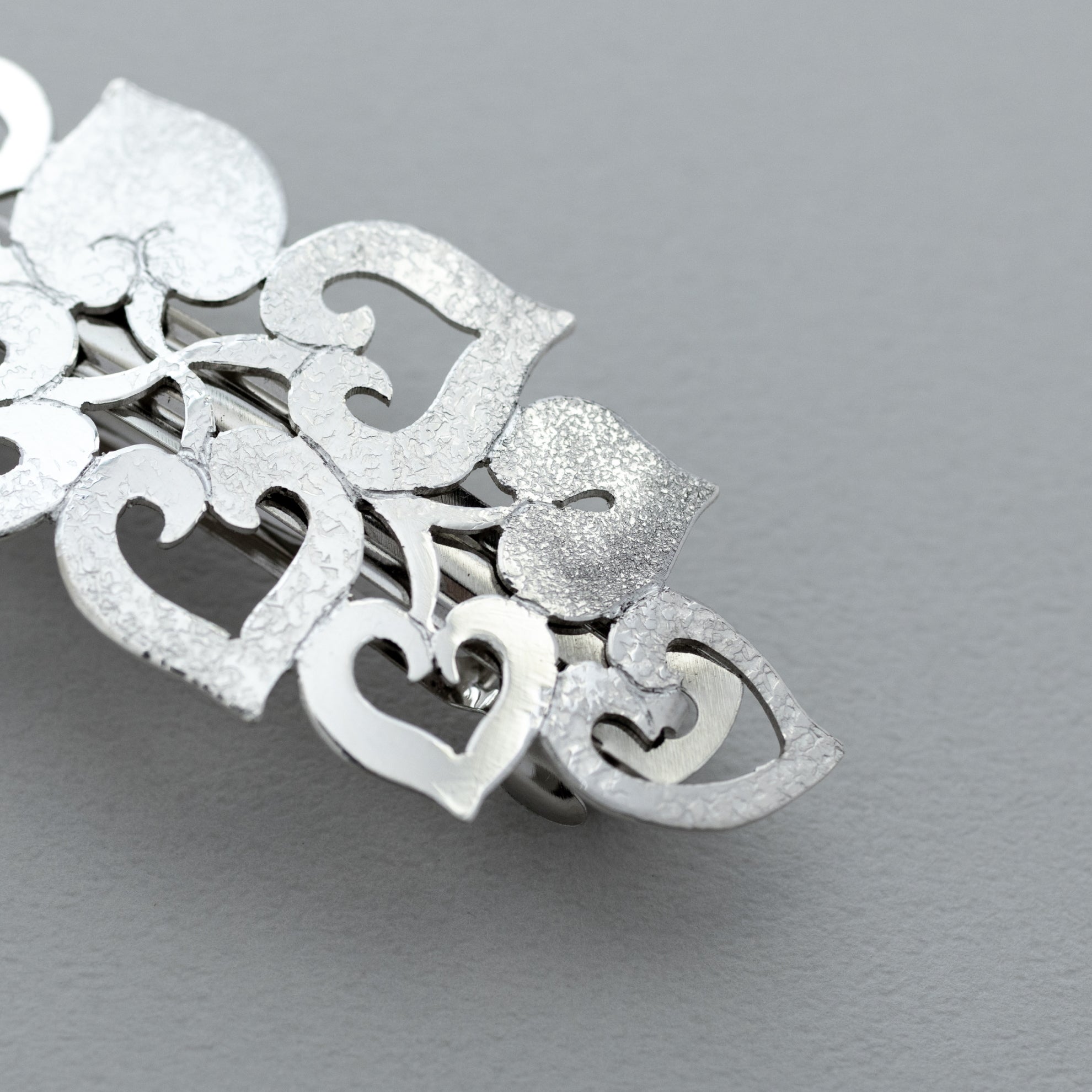 Barrette Aoi Outward
