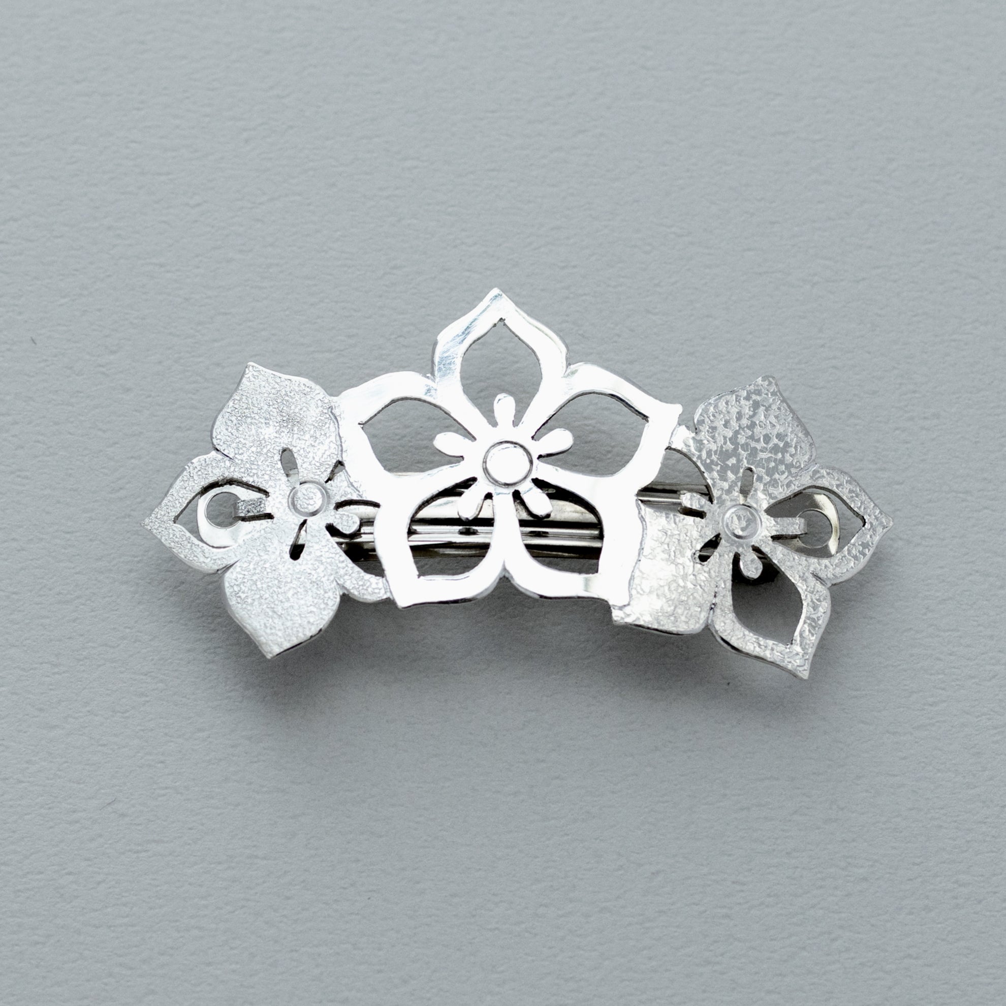 Barrette Bellflower