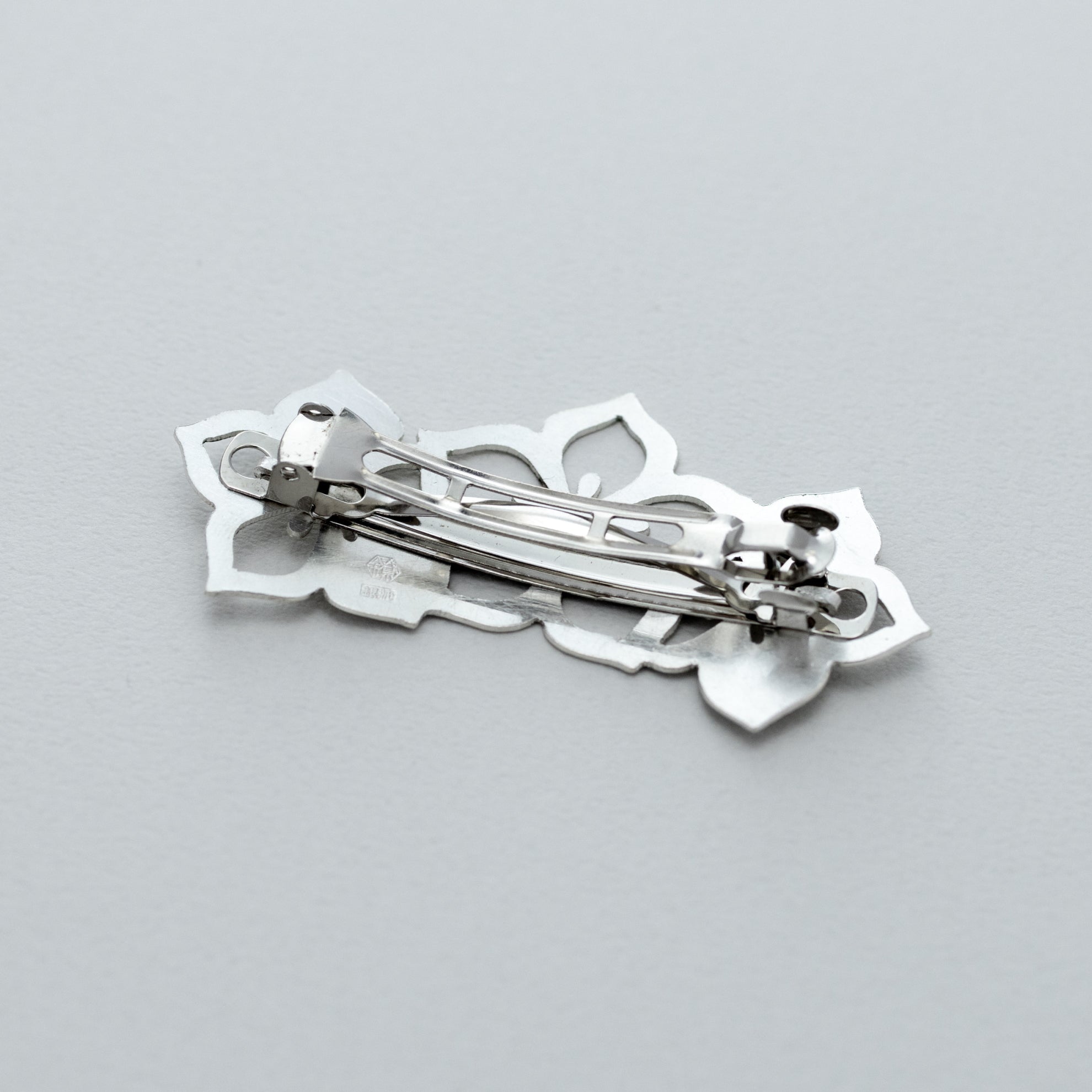 Barrette Bellflower