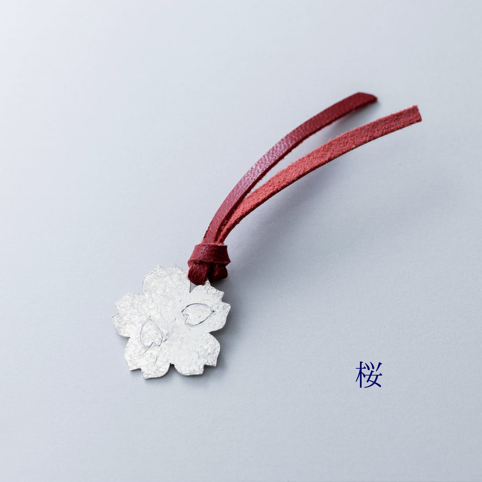 Pure Silver Bookmark Plant