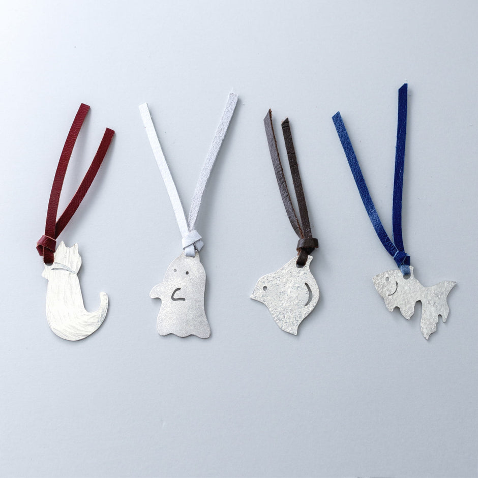 Pure silver bookmark animal?