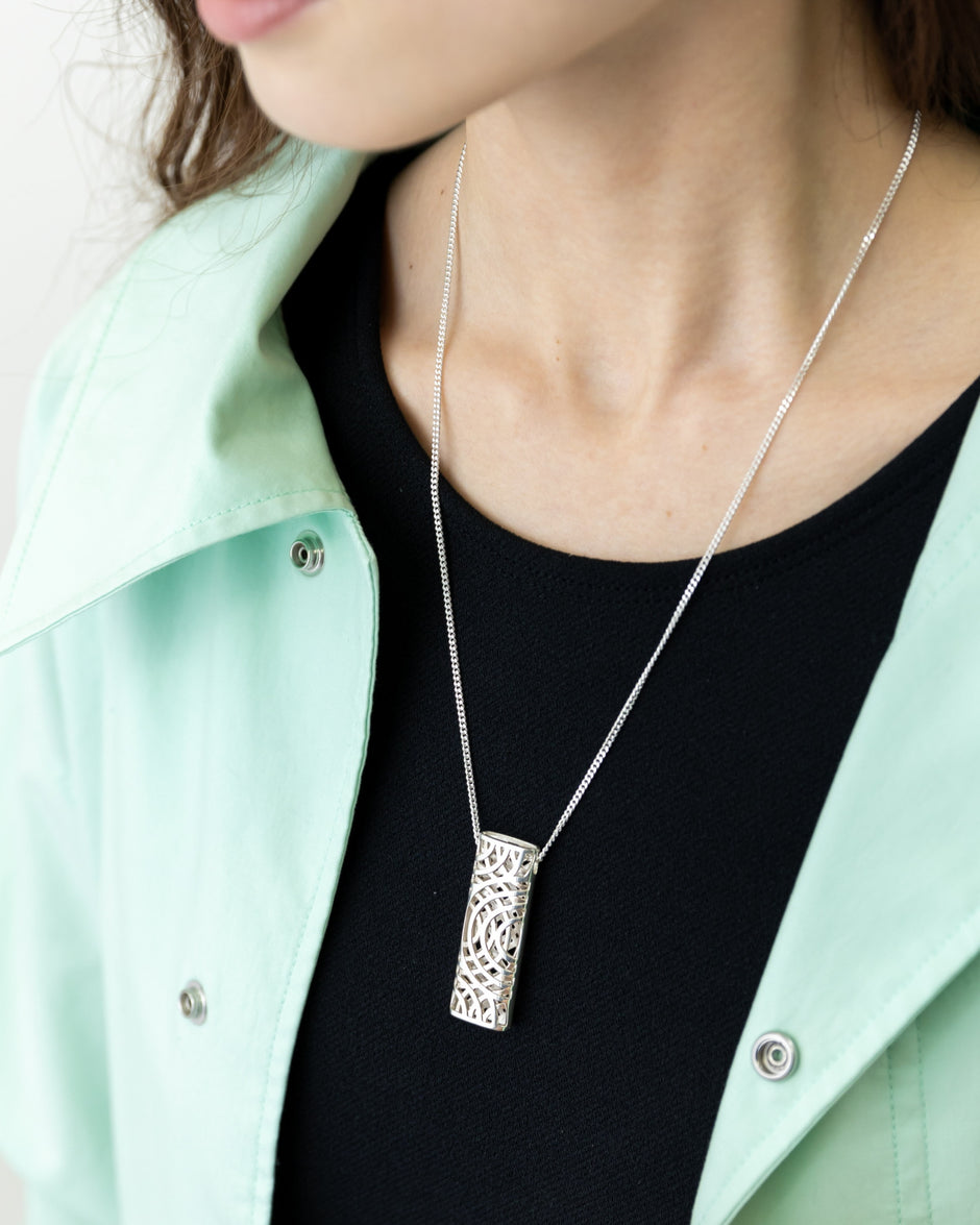 CHIKUEIDO jewelry  ペンダント「ジャルダン【石庭】」両面帯留