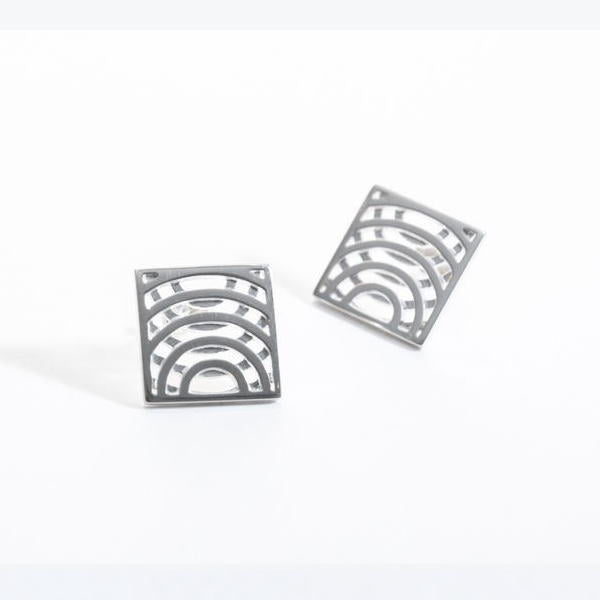 CHIKUEIDO jewelry earrings "Jardin [Stone Garden]"