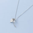 Hime Tsuru Soba Pendant [Odde & Ends]