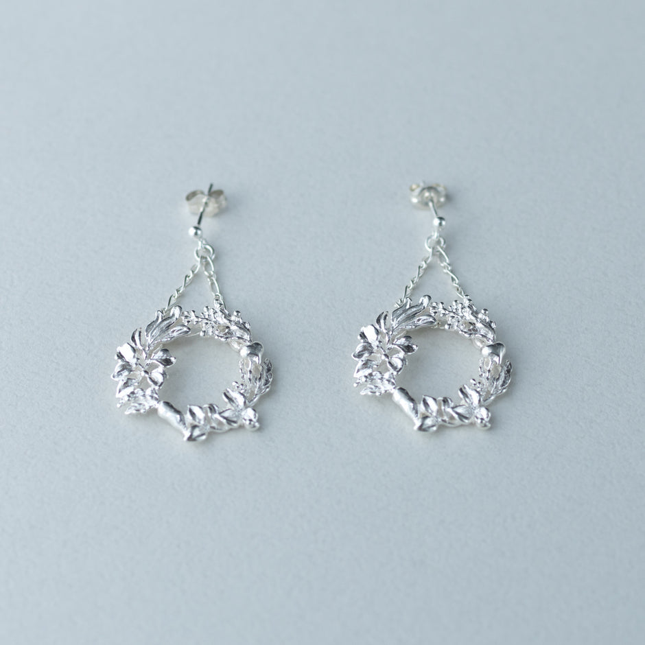 [Season+] Seven Herbs Wreath Earrings