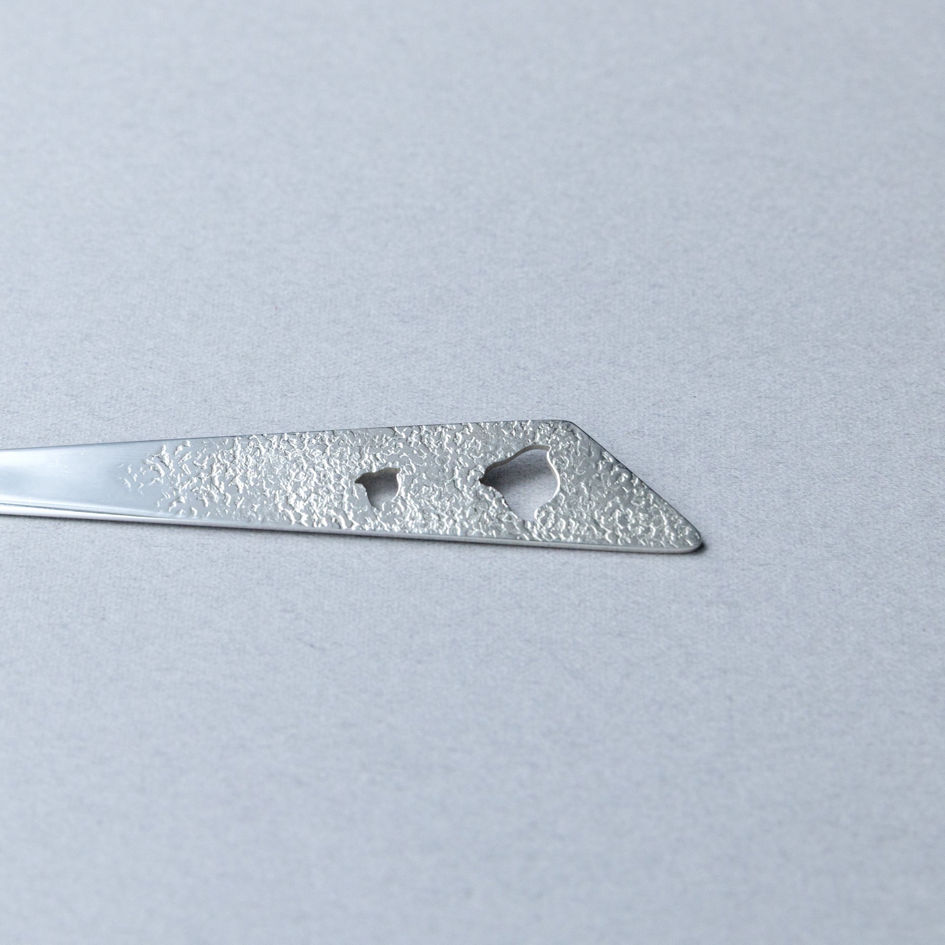 菓子切・楊枝 透かし 純銀 – かざりや 鐐 - KAZARIYA RYO KYOTO JAPAN -