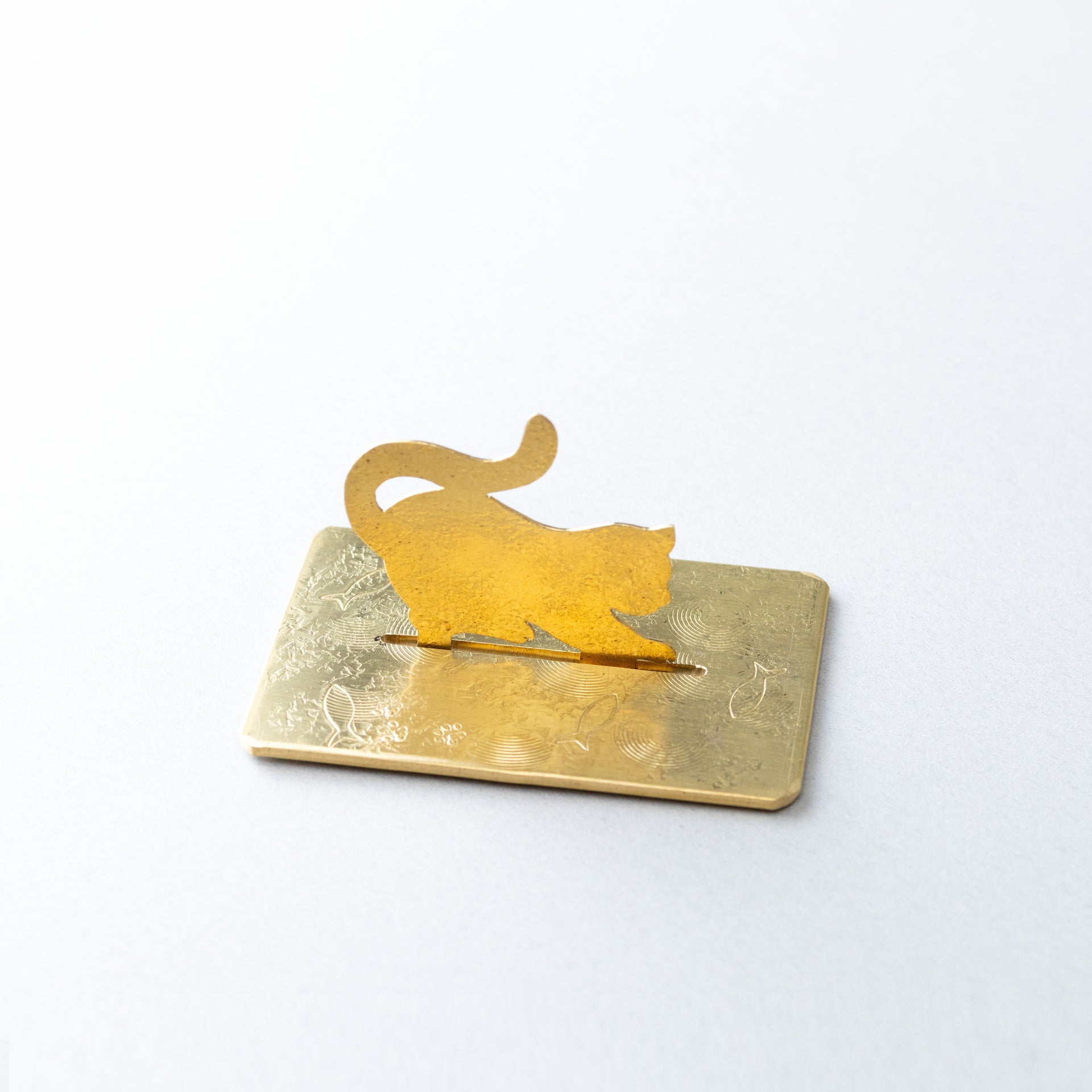 カヤ ☪︎⋆☽様お取置きです。No．849 レジン 猫 偏光 麻の葉