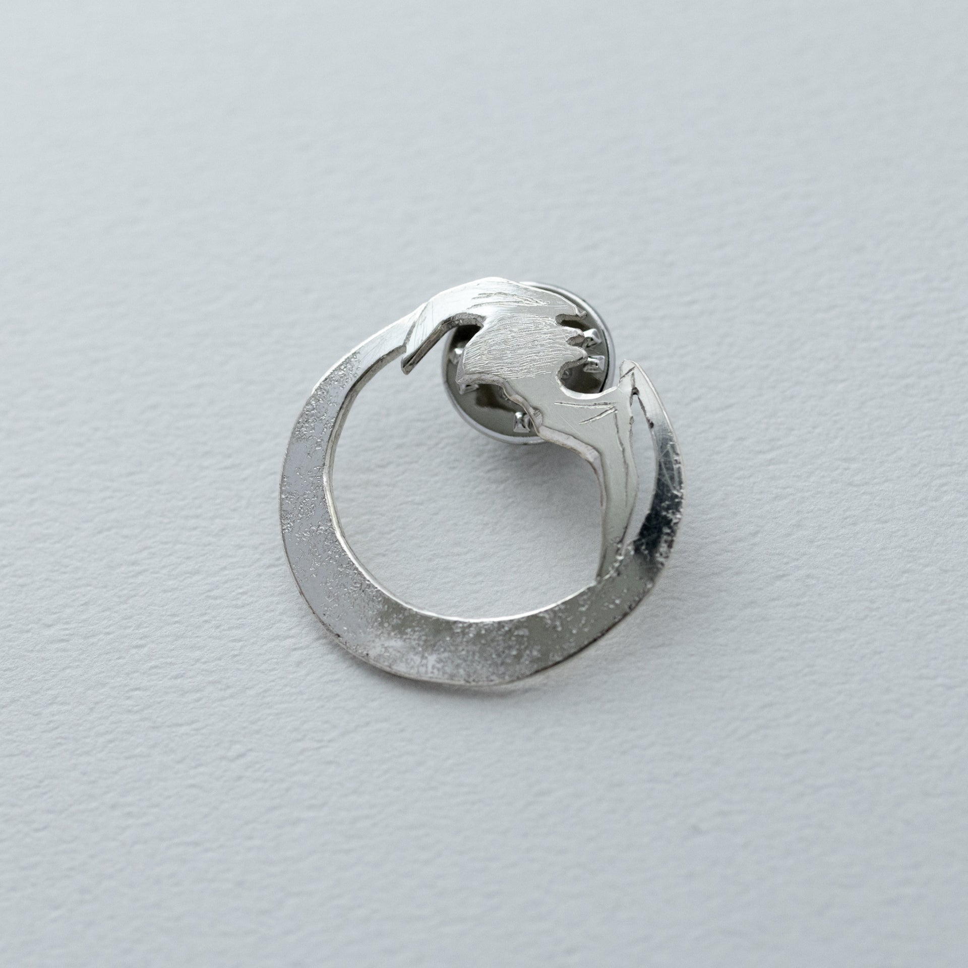 ピンバッジ（眼鏡ホルダー） – かざりや 鐐 - KAZARIYA RYO KYOTO JAPAN -