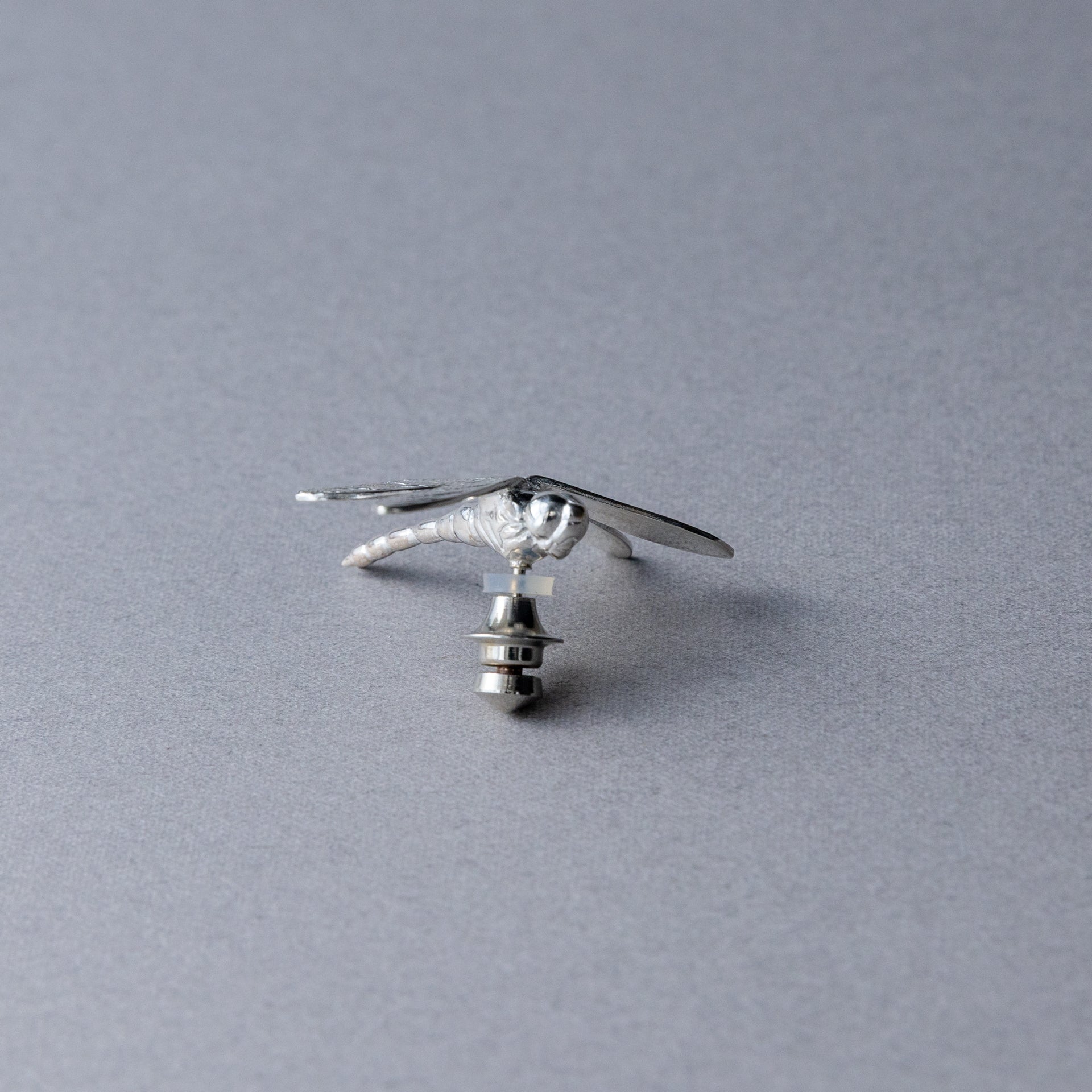 ピンバッジ・タイタック とんぼ 大 – かざりや 鐐 - KAZARIYA RYO