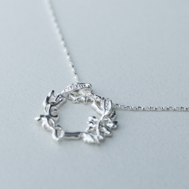 【候+】 銀製 ペンダント 七草