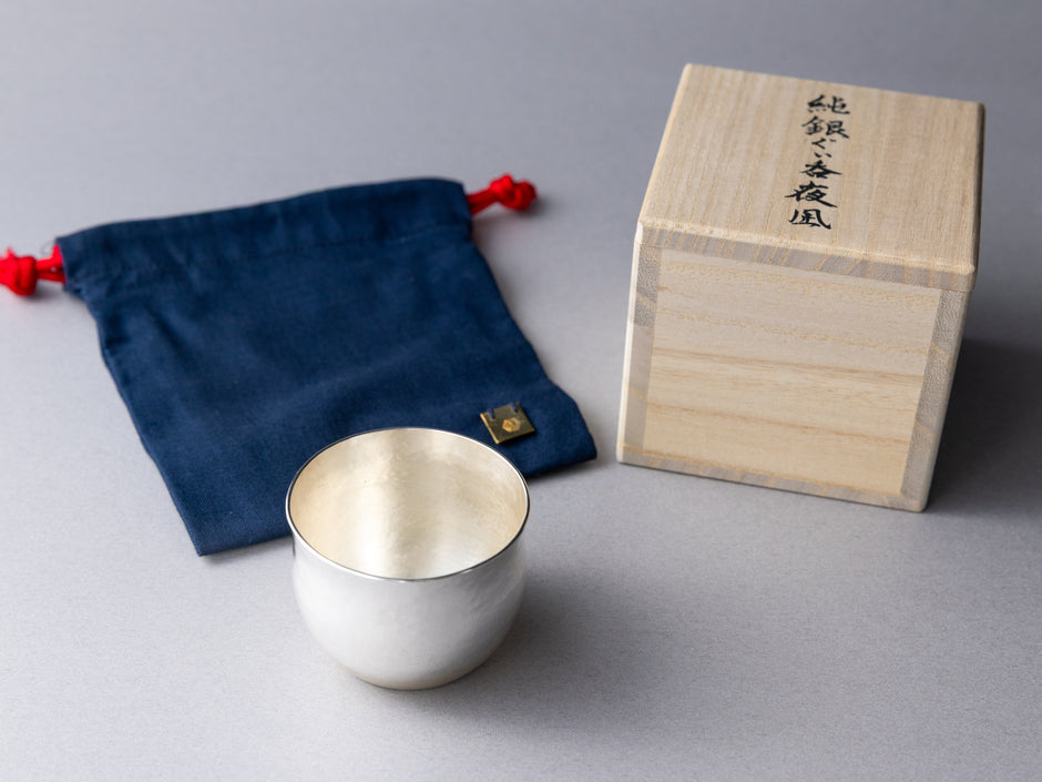 Pure silver sake cup, half moon design