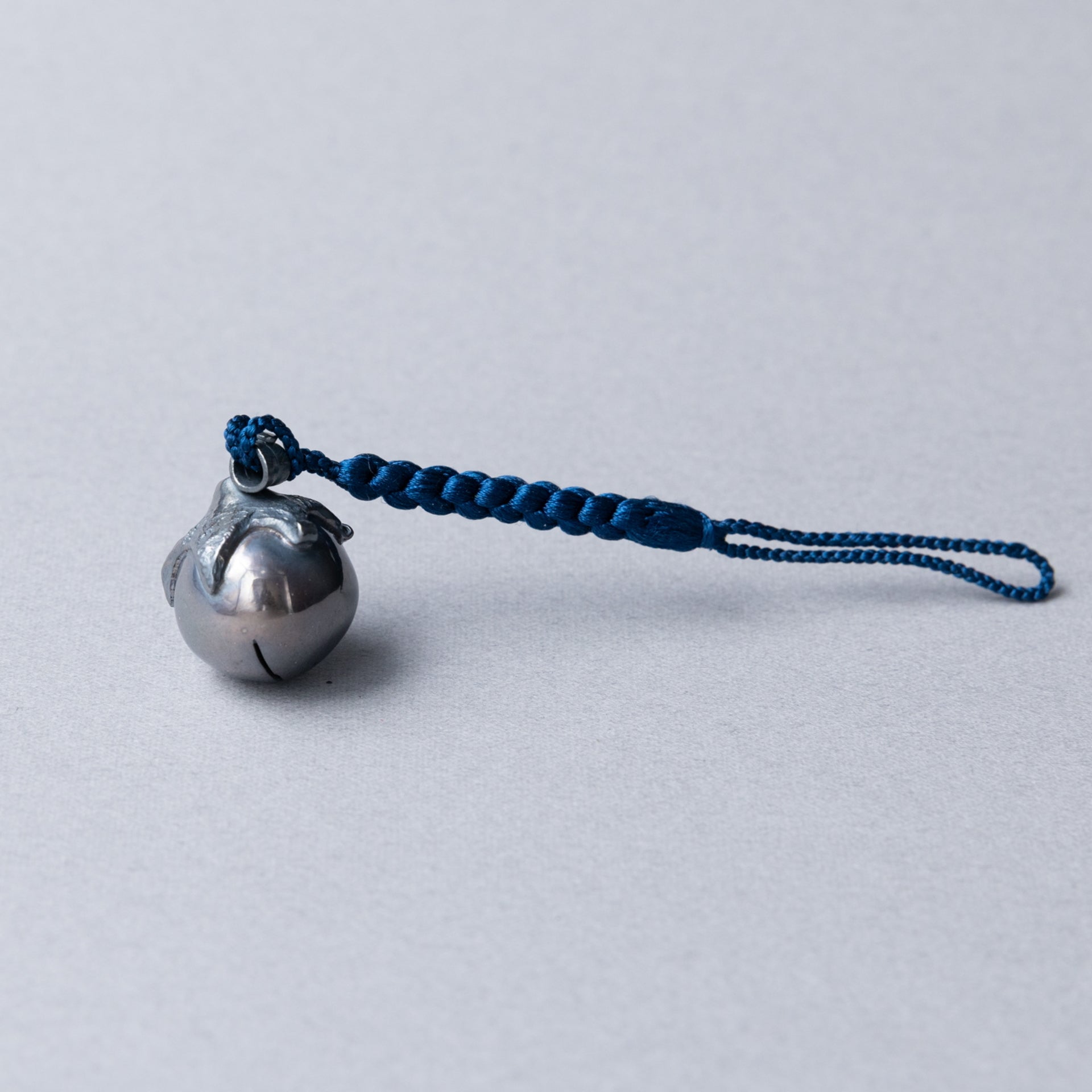 変わり鈴 根付 – かざりや 鐐 - KAZARIYA RYO KYOTO JAPAN -