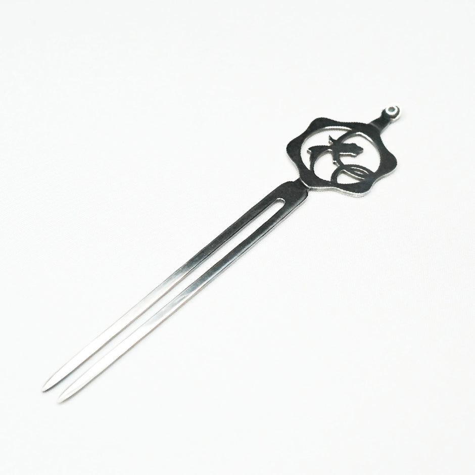 Openwork Hairpin Goldfish