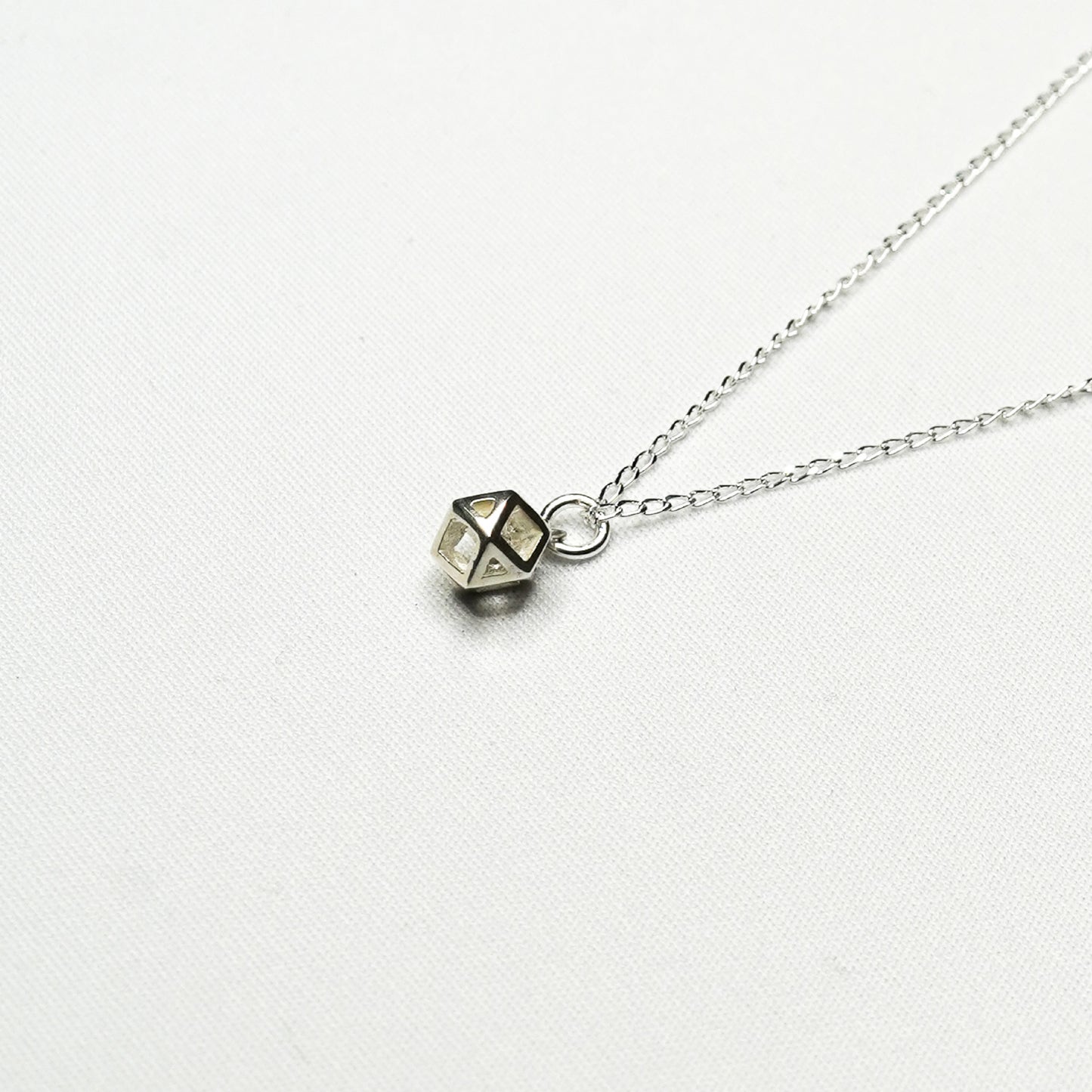 銀製 切子 ペンダント
