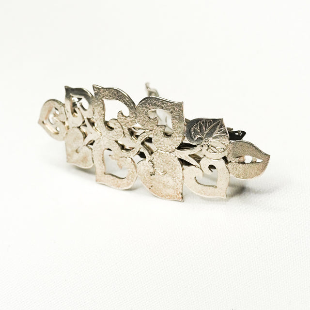 バレッタ 葵 外向き