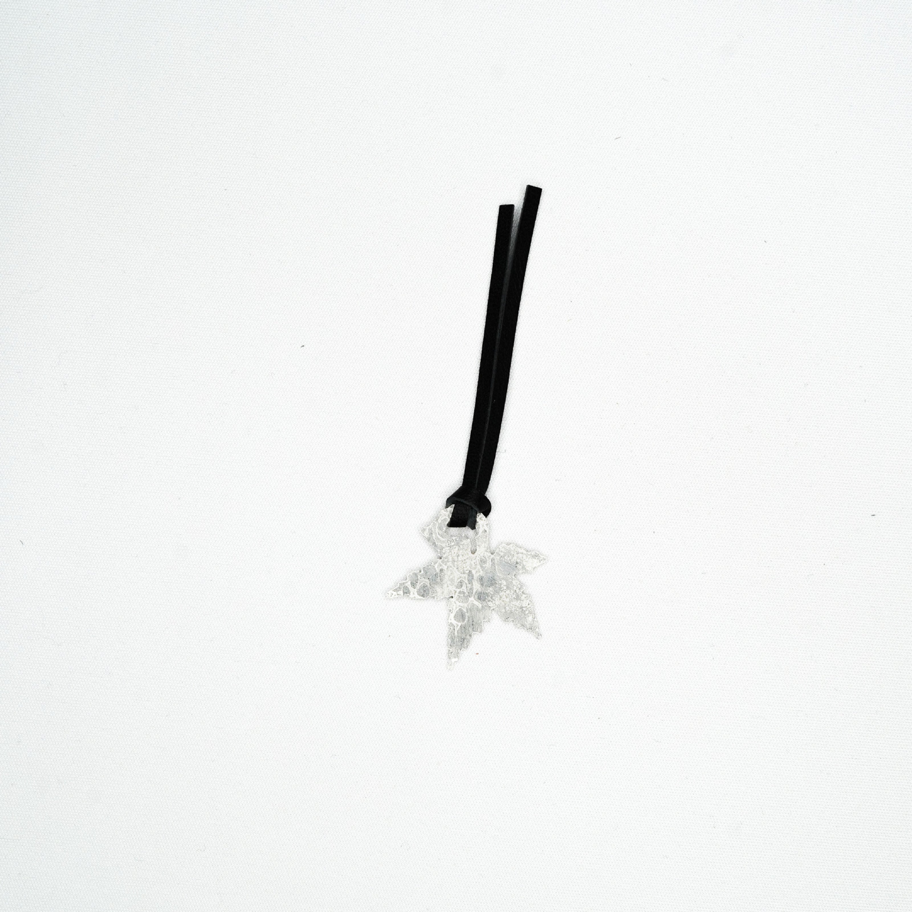Pure Silver Bookmark Plant