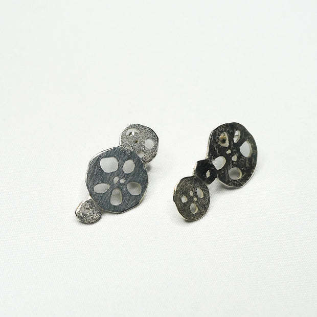 蓮根 ピアス